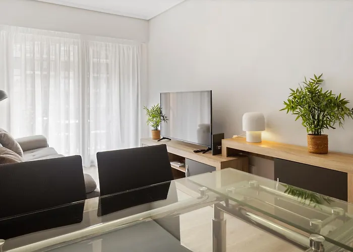 Always Easy I Bermingham * San Sebastián