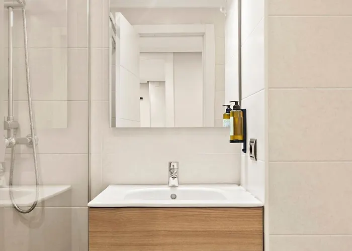 Always Easy I Bermingham *